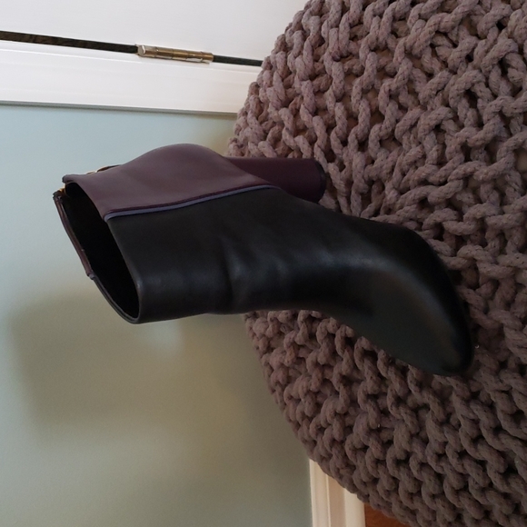 Cabi Leather Ankle Boots - Picture 2 of 4